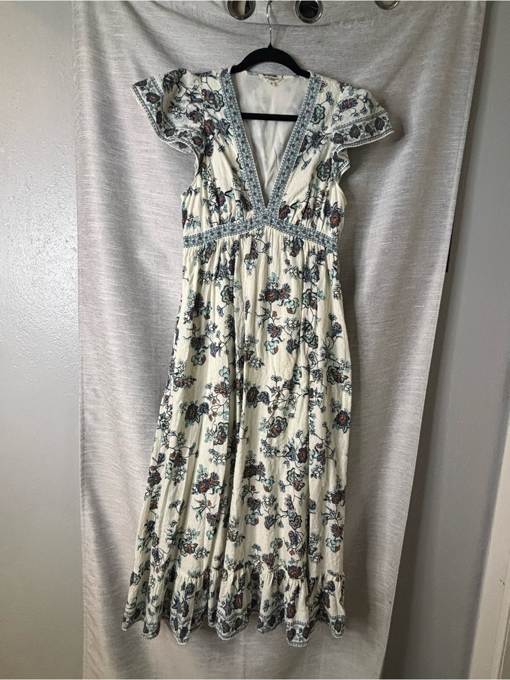 Max Studio Cream Floral Maxi Dress with Blue and Brown Embroidery
